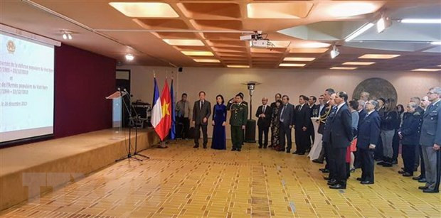 Celebran en Camboya y Francia fundación del Ejército Popular de Vietnam ảnh 2 Celebran en Camboya y Francia fundación del Ejército Popular de Vietnam ảnh 2