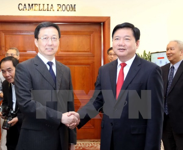 Vicepremier vietnamita recibe al secretario del Comité Partidista de Shanghai ảnh 1 Vicepremier vietnamita recibe al secretario del Comité Partidista de Shanghai ảnh 1