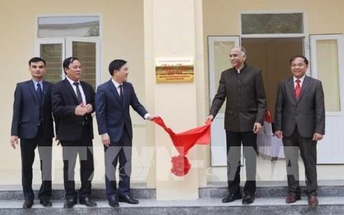 Inauguran obra financiada por el gobierno indio para niños de minorías étnicas en Vietnam ảnh 1 Inauguran obra financiada por el gobierno indio para niños de minorías étnicas en Vietnam ảnh 1