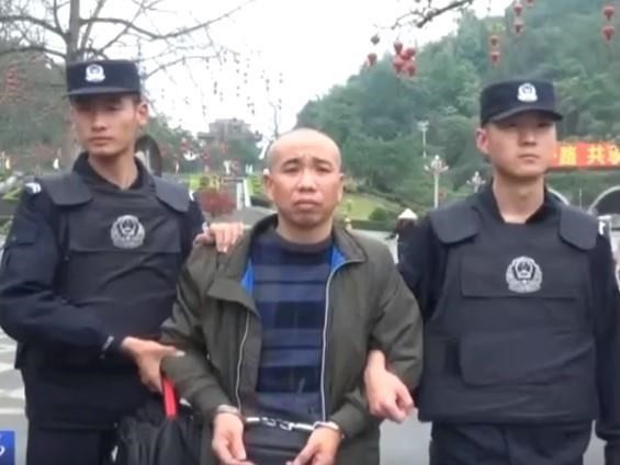 Policías de Vietnam y China cooperan en arresto de criminales ảnh 1 Policías de Vietnam y China cooperan en arresto de criminales ảnh 1
