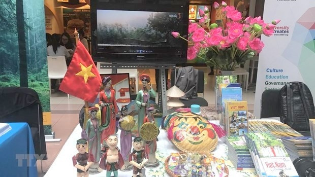 Vietnam participa en el Festival de Cultura ASEM en Indonesia ảnh 1 Vietnam participa en el Festival de Cultura ASEM en Indonesia ảnh 1