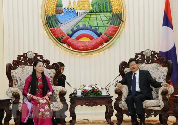 Premier laosiano reitera su apoyo a la cooperación con Vietnam ảnh 1 Premier laosiano reitera su apoyo a la cooperación con Vietnam ảnh 1