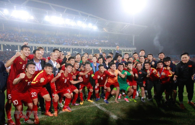 La Confederación Asiática de Fútbol reconoce que Vietnam elevó su nivel ảnh 1