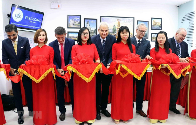 Inauguran en Da Nang oficina de visado de Bélgica, Alemania e Italia ảnh 1 Inauguran en Da Nang oficina de visado de Bélgica, Alemania e Italia ảnh 1