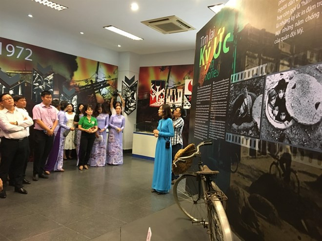 Exposición en Vietnam destaca memorias inolvidables de guerra ảnh 1 Exposición en Vietnam destaca memorias inolvidables de guerra ảnh 1