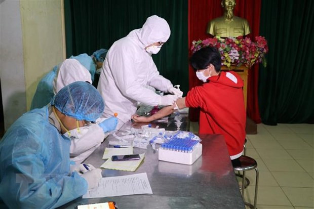 Inauguran en Hanoi Centro de asistencia en línea al tratamiento del COVID-19 ảnh 1 Inauguran en Hanoi Centro de asistencia en línea al tratamiento del COVID-19 ảnh 1