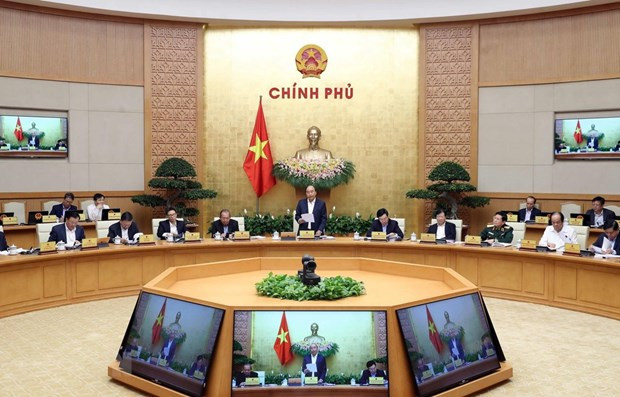 Premier de Vietnam orienta tareas para asegurar progreso socioeconómico ante impacto de COVID-19 ảnh 1 Premier de Vietnam orienta tareas para asegurar progreso socioeconómico ante impacto de COVID-19 ảnh 1
