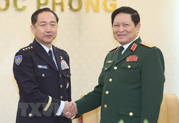Fuerzas armadas de Vietnam y Japón acuerdan estrechar la cooperación ảnh 1 Fuerzas armadas de Vietnam y Japón acuerdan estrechar la cooperación ảnh 1