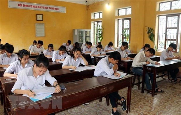 Adoptan decisiones sin precedentes para organización de examen de bachillerato 2020 en Vietnam  ảnh 1 Adoptan decisiones sin precedentes para organización de examen de bachillerato 2020 en Vietnam  ảnh 1