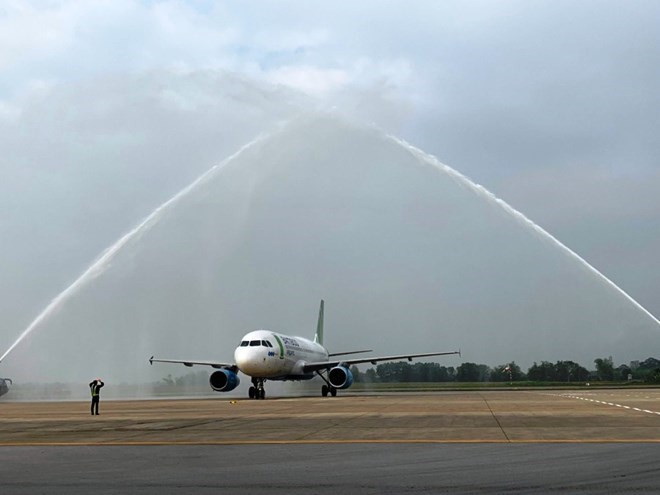Abre Bamboo Airways ruta aérea entre Ciudad Ho Chi Minh y la provincia central de Thanh Hoa ảnh 1 Abre Bamboo Airways ruta aérea entre Ciudad Ho Chi Minh y la provincia central de Thanh Hoa ảnh 1