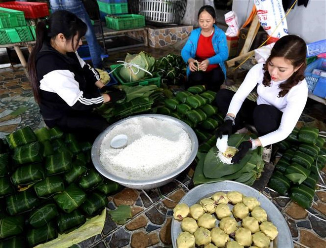 La llegada del Tet despierta recuerdos sobre el banh chung de Cau Bang ảnh 1 La llegada del Tet despierta recuerdos sobre el banh chung de Cau Bang ảnh 1