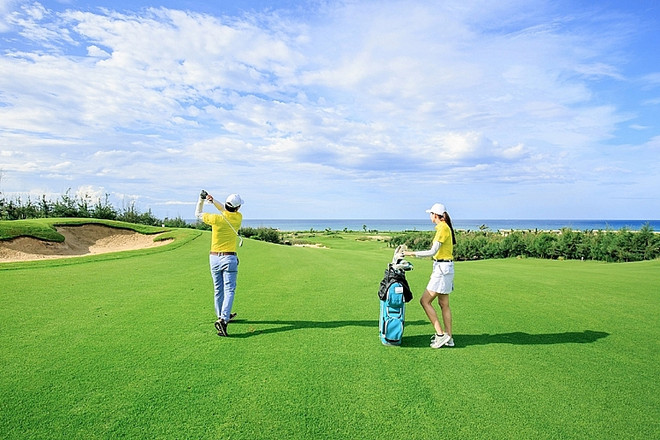 Provincia de Khanh Hoa impulsará desarrollo del turismo de golf ảnh 2 Provincia de Khanh Hoa impulsará desarrollo del turismo de golf ảnh 2