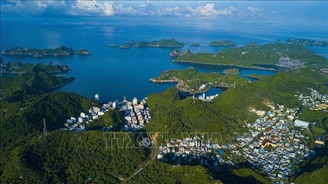 Proponen medidas para desarrollo verde del archipiélago vietnamita de Cat Ba ảnh 1 Proponen medidas para desarrollo verde del archipiélago vietnamita de Cat Ba ảnh 1