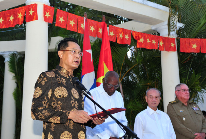 Vicepresidente cubano desea mayores éxitos a Vietnam ảnh 2 Vicepresidente cubano desea mayores éxitos a Vietnam ảnh 2