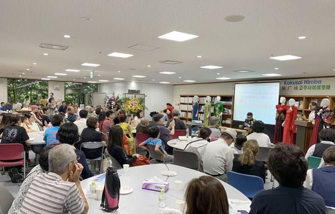 Realiza evento cultural sobre tradición vietnamita en ciudad japonesa Fukuoka ảnh 1 Realiza evento cultural sobre tradición vietnamita en ciudad japonesa Fukuoka ảnh 1
