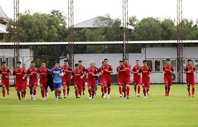 Inicia conteo regresivo para partido de fútbol Vietnam- Tailandia ảnh 1