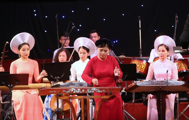Recuerdan al Presidente Ho Chi Minh en ocasión del Día de la Música de Vietnam ảnh 1 Recuerdan al Presidente Ho Chi Minh en ocasión del Día de la Música de Vietnam ảnh 1