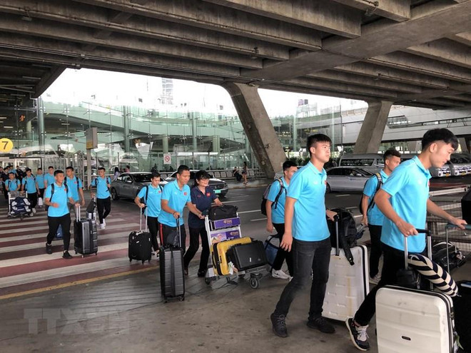 Selección de Vietnam llega a Tailandia para eliminatoria asiática del Mundial 2020 ảnh 1 Selección de Vietnam llega a Tailandia para eliminatoria asiática del Mundial 2020 ảnh 1