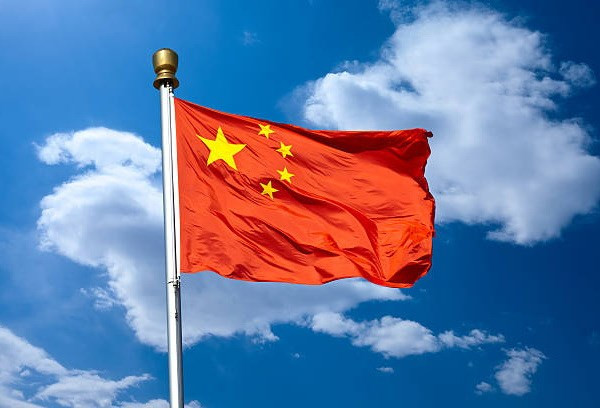 Dirigentes vietnamitas envían mensaje de felicitaciones por Día Nacional de China ảnh 1 Dirigentes vietnamitas envían mensaje de felicitaciones por Día Nacional de China ảnh 1