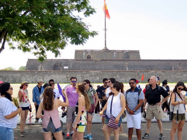 Provincia vietnamita de Thua Thien- Hue cumple plan de recibimiento de turistas ảnh 1 Provincia vietnamita de Thua Thien- Hue cumple plan de recibimiento de turistas ảnh 1