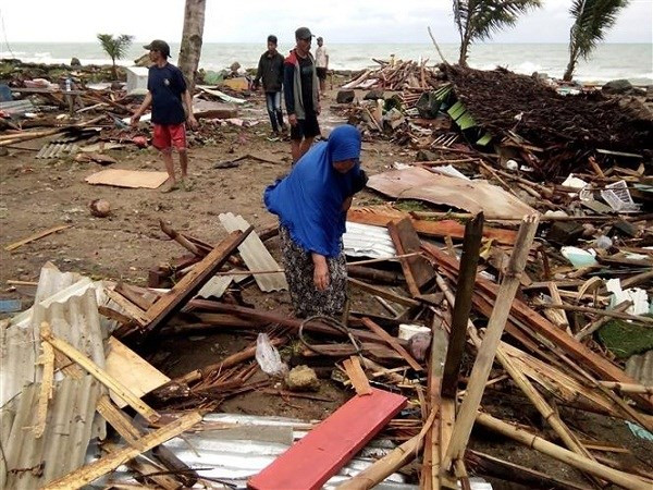 Al menos 168 fallecidos por tsunami en Indonesia ảnh 1 Al menos 168 fallecidos por tsunami en Indonesia ảnh 1
