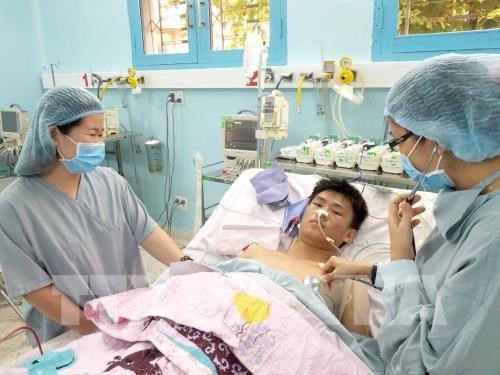 Primer paciente infantil en Vietnam recibe riñón de donante con muerte cerebral ảnh 1 Primer paciente infantil en Vietnam recibe riñón de donante con muerte cerebral ảnh 1