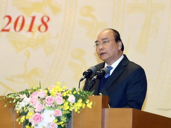 Premier vietnamita insta a poner a empresa y personas en el centro de desarrollo ảnh 1 Premier vietnamita insta a poner a empresa y personas en el centro de desarrollo ảnh 1