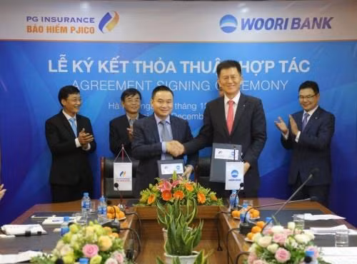 Compañía de seguros de Vietnam coopera con banco surcoreano ảnh 1