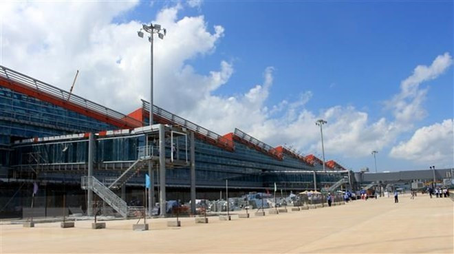 Iniciarán en Vietnam vuelos comerciales al aeropuerto internacional de Van Don ảnh 1