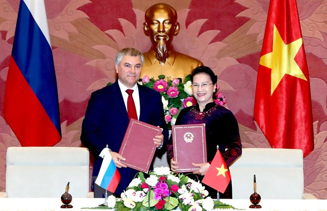 Presidente de Duma Estatal de Rusia concluye visita oficial a Vietnam ảnh 1 Presidente de Duma Estatal de Rusia concluye visita oficial a Vietnam ảnh 1