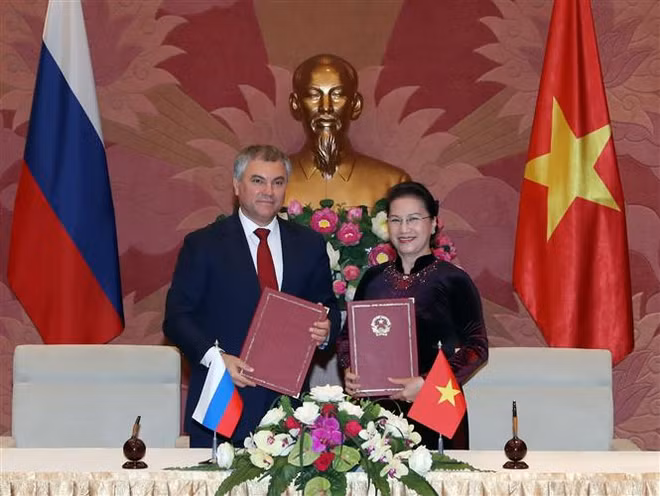 Vietnam y Rusia establecen comité de cooperación interparlamentaria bilateral ảnh 1
