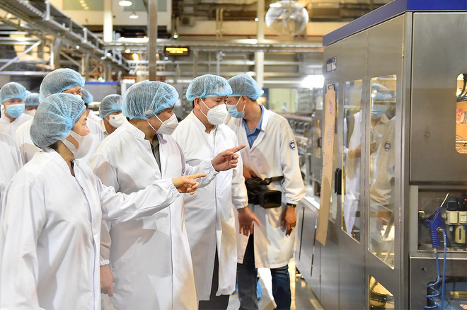 Reafirman empeño en crear mejor entorno para negocios en Vietnam ảnh 2 Reafirman empeño en crear mejor entorno para negocios en Vietnam ảnh 2