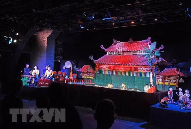 Espectáculos de marionetas de agua dejan impresión en Rusia ảnh 1