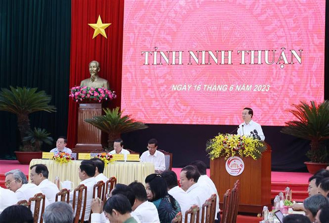 Presidente de Vietnam realiza visita de trabajo a Ninh Thuan ảnh 1 Presidente de Vietnam realiza visita de trabajo a Ninh Thuan ảnh 1