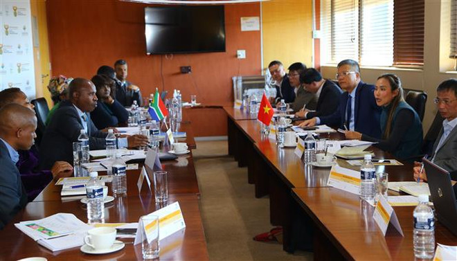 Vietnam y Sudáfrica comparten experiencias en desarrollo de seguros sociales ảnh 2 Vietnam y Sudáfrica comparten experiencias en desarrollo de seguros sociales ảnh 2