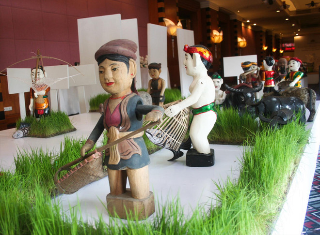 Artista que da vida a los títeres ảnh 1 Artista que da vida a los títeres ảnh 1