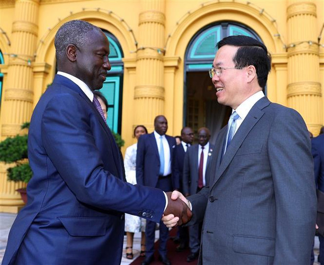 Vietnam y Costa de Marfil amplían la cooperación en agricultura e inversión ảnh 1 Vietnam y Costa de Marfil amplían la cooperación en agricultura e inversión ảnh 1