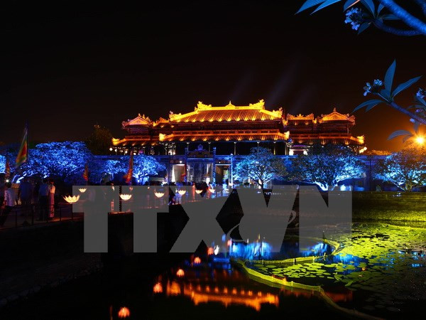 Festival Hue 2016: Una experiencia de la vida imperial ảnh 1 Festival Hue 2016: Una experiencia de la vida imperial ảnh 1