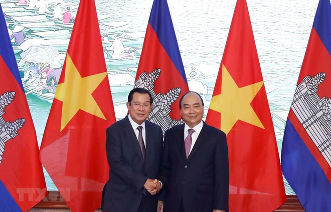 Reafirman primeros ministros de Vietnam y Camboya relaciones bilaterales de fraternidad inseparable ảnh 1 Reafirman primeros ministros de Vietnam y Camboya relaciones bilaterales de fraternidad inseparable ảnh 1