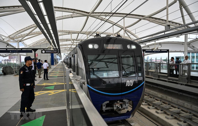 Destina Indonesia casi 500 millones de dólares para mejorar el transporte público ảnh 1 Destina Indonesia casi 500 millones de dólares para mejorar el transporte público ảnh 1