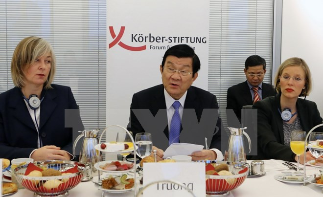 Presidente vietnamita aborda asuntos de paz y desarrollo en Instituto Koerber ảnh 1 Presidente vietnamita aborda asuntos de paz y desarrollo en Instituto Koerber ảnh 1