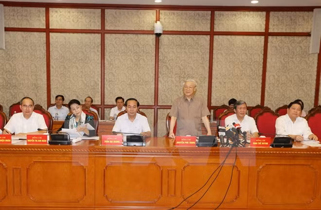 Líder partidista subraya importancia de recursos para el desarrollo de Can Tho ảnh 1