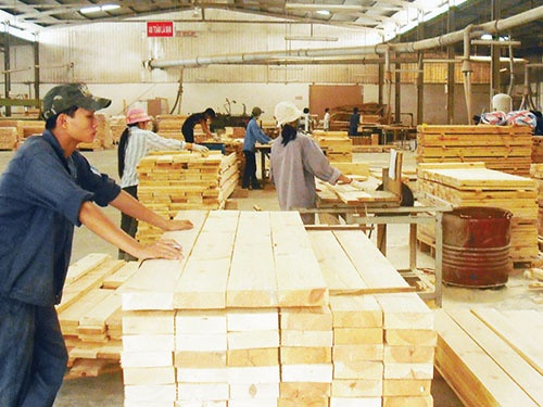 Exportación de madera de Vietnam alcanza unos cuatro mil millones de dólares hasta agosto ảnh 1