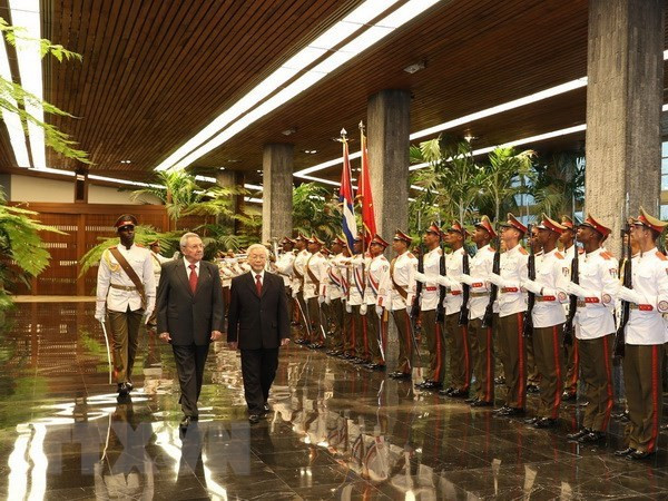 A 45 años de la histórica visita de Fidel a Vietnam ảnh 5 A 45 años de la histórica visita de Fidel a Vietnam ảnh 5