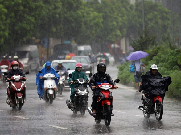 Se registran lluvias moderadas a fuertes en norte de Vietnam ảnh 2 Se registran lluvias moderadas a fuertes en norte de Vietnam ảnh 2