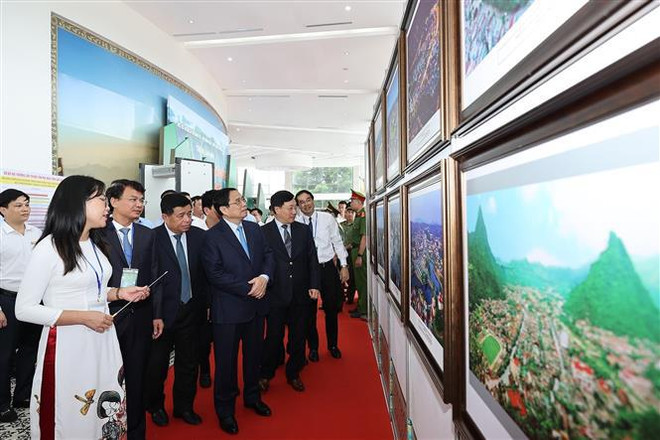 Reiteran atención al desarrollo de áreas montañosas de Vietnam ảnh 2 Reiteran atención al desarrollo de áreas montañosas de Vietnam ảnh 2