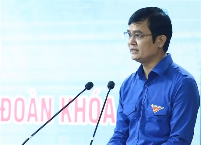 Bui Quang Huy elegido primer secretario del Comité Central de UJCHCM ảnh 2