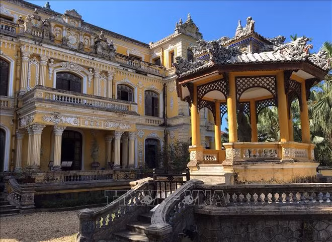 Francia financia proyecto de restauración en Palacio An Dinh ảnh 2