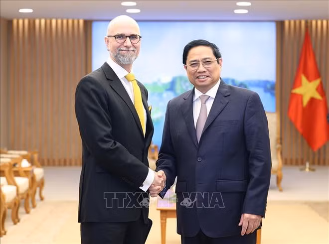 Concede Vietnam importancia a relaciones con Canadá ảnh 1