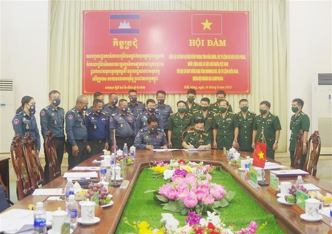 Provincias de Vietnam y Camboya fortalecen cooperación en protección fronteriza ảnh 1 Provincias de Vietnam y Camboya fortalecen cooperación en protección fronteriza ảnh 1
